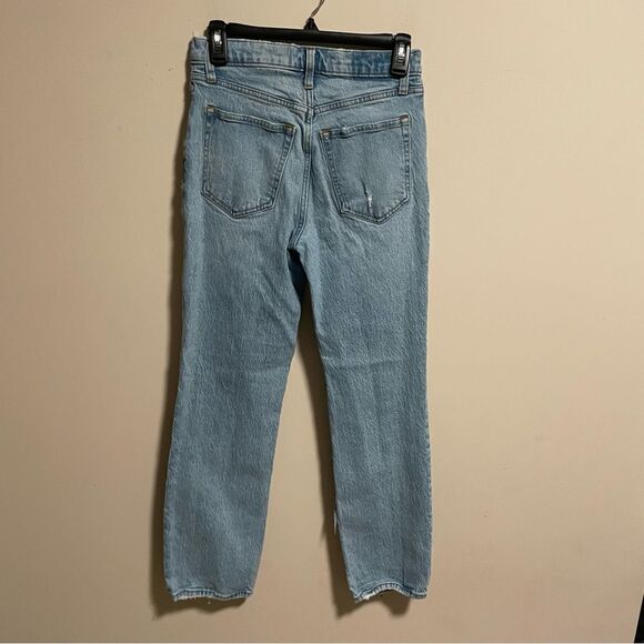 Abercrombie & Fitch 90’s Straight Ultra High Rise Distressed Jeans Size 2 (26)S - Picture 4 of 6